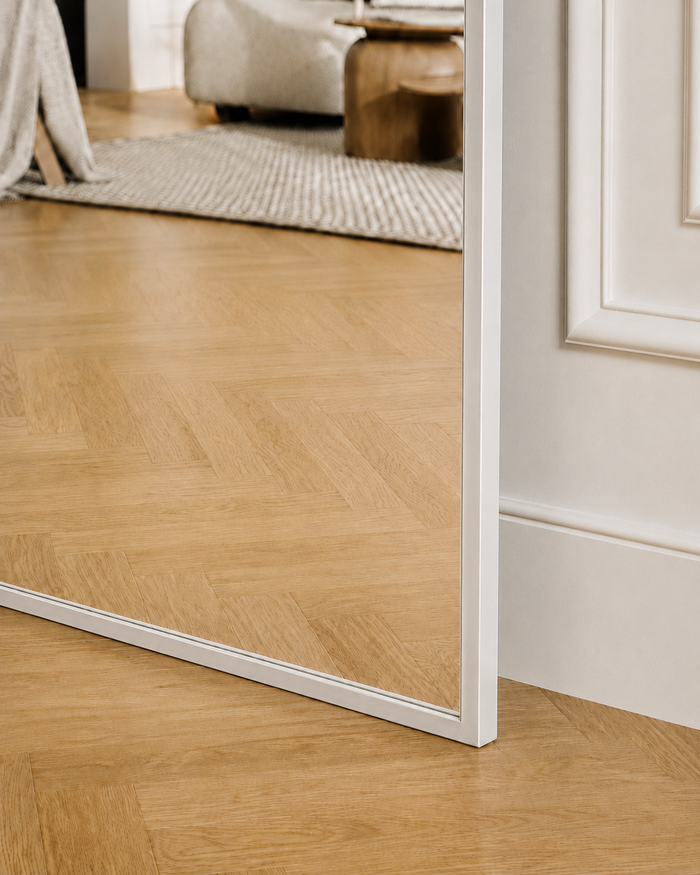 Ultradun wit frame